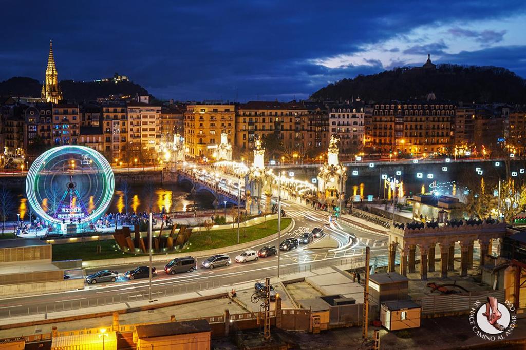 サン・セバスティアンLuminoso Atico En San-Sebastianアパートメント エクステリア 写真